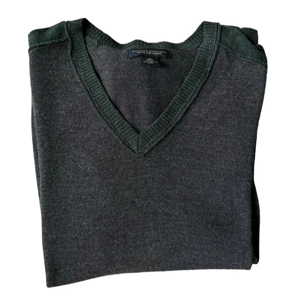 Banana Republic Mens Grey & Green Merino Wool V-Neck‎ Knitted Sweater Size M